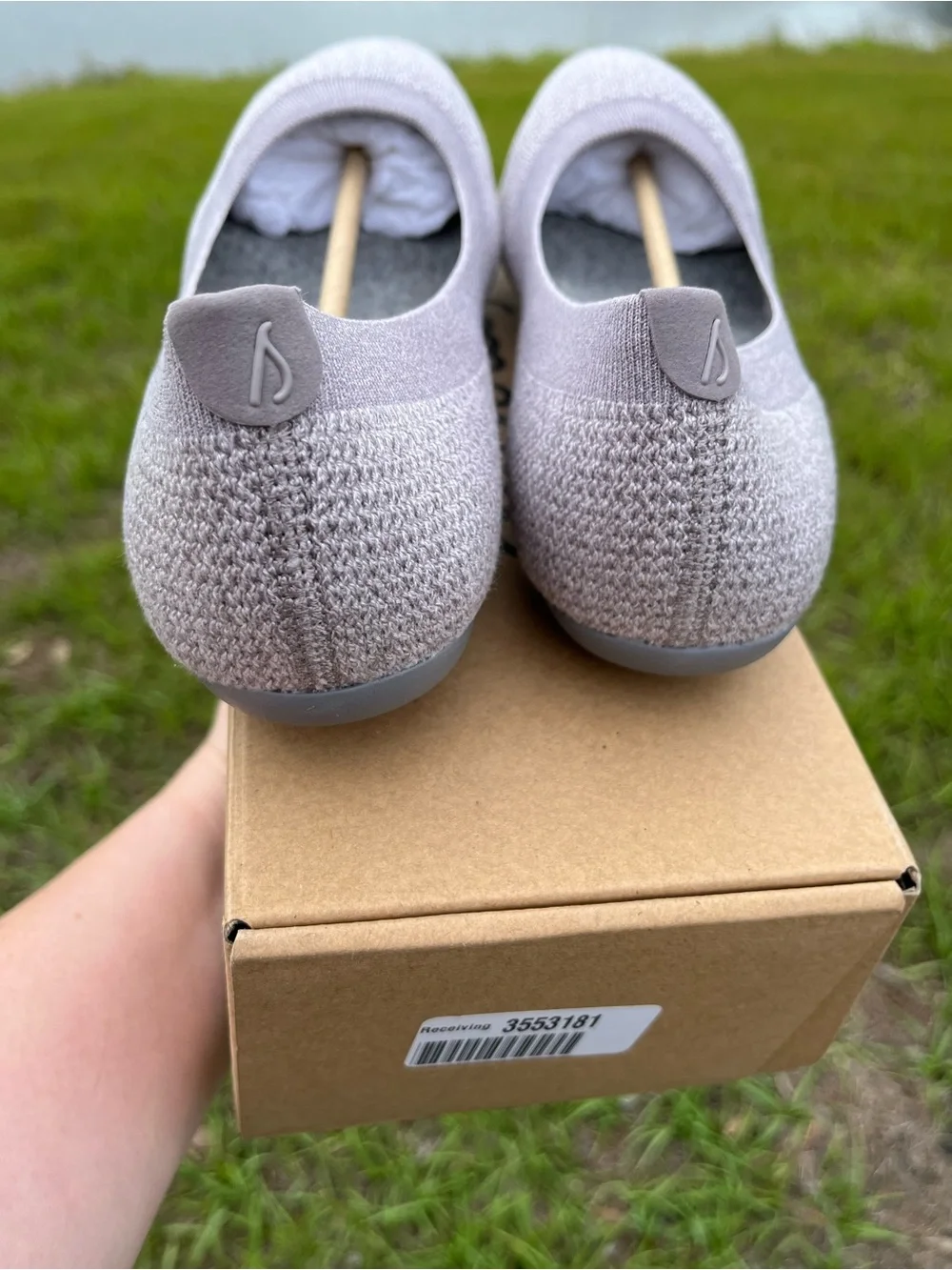New In Box Allbirds Womens Tree Breezer Knit Flats in Lavender Tone Gray Size 11